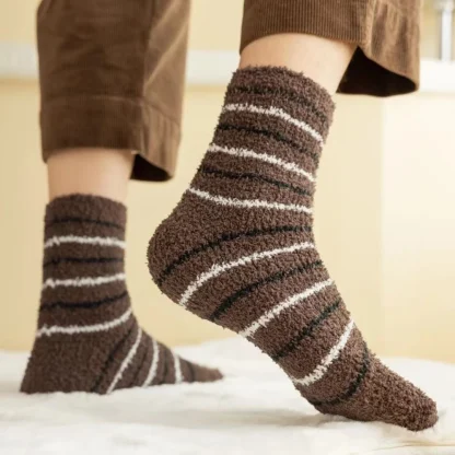 Warm Thick Socks with Stripe Pattern