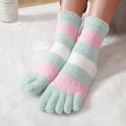 Thick Warm Socks with Stripe Pattern
