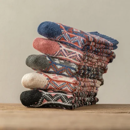5 Pairs Warm Printed Crew Socks - Image 3
